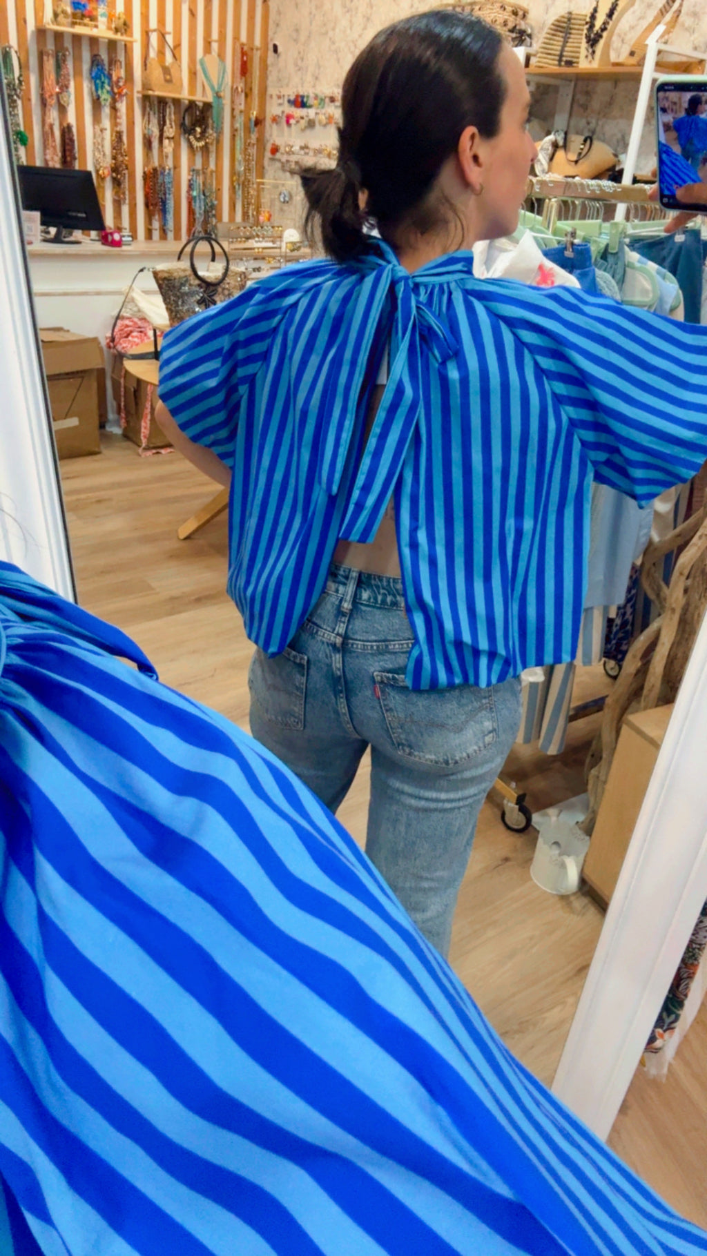 BLUSA ABIERTA RAYAS