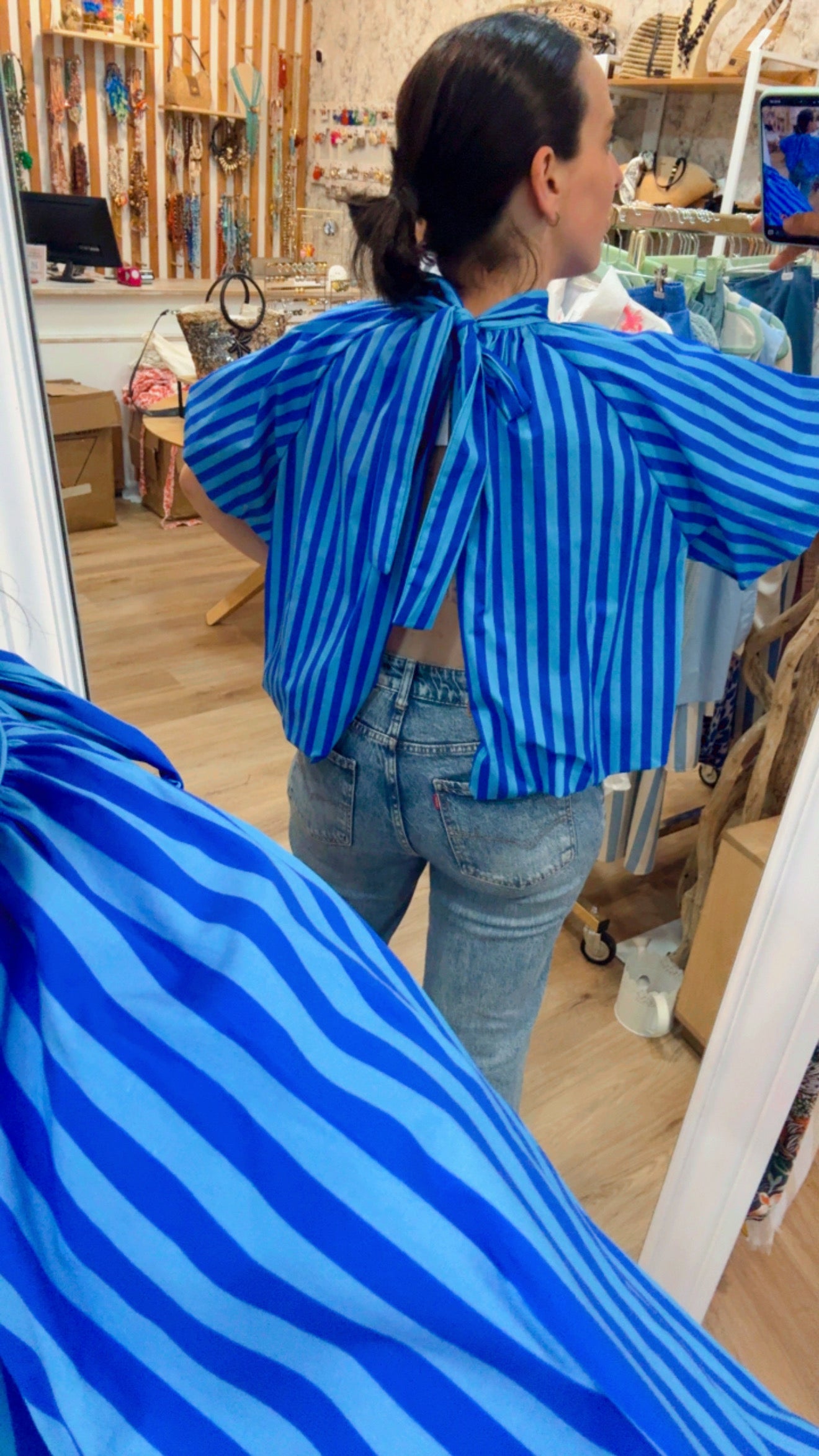 BLUSA ABIERTA RAYAS