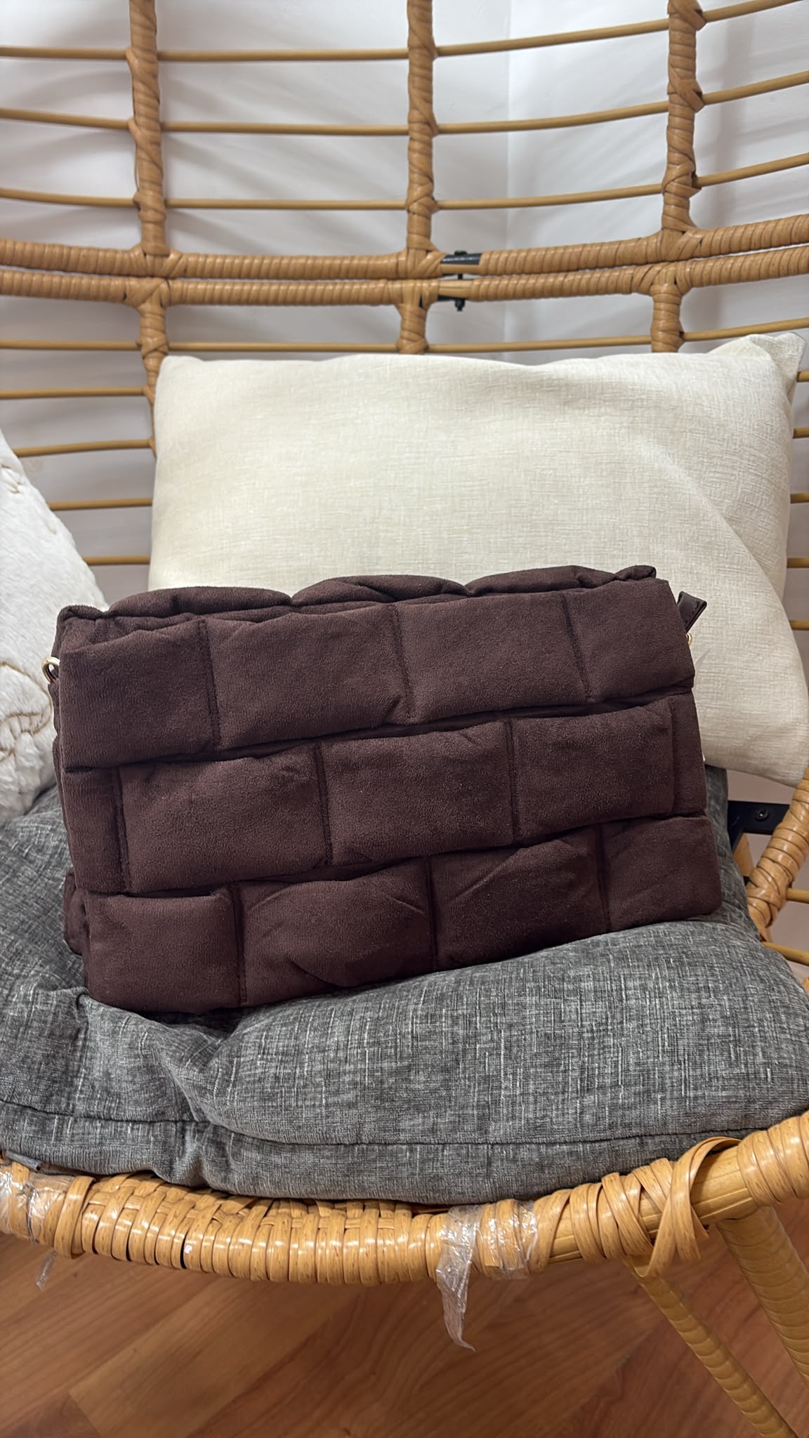 BOLSO SOBRE ACOLCHADO KASSANDRA