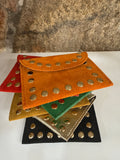 MONEDERO PIEL TACHUELAS
