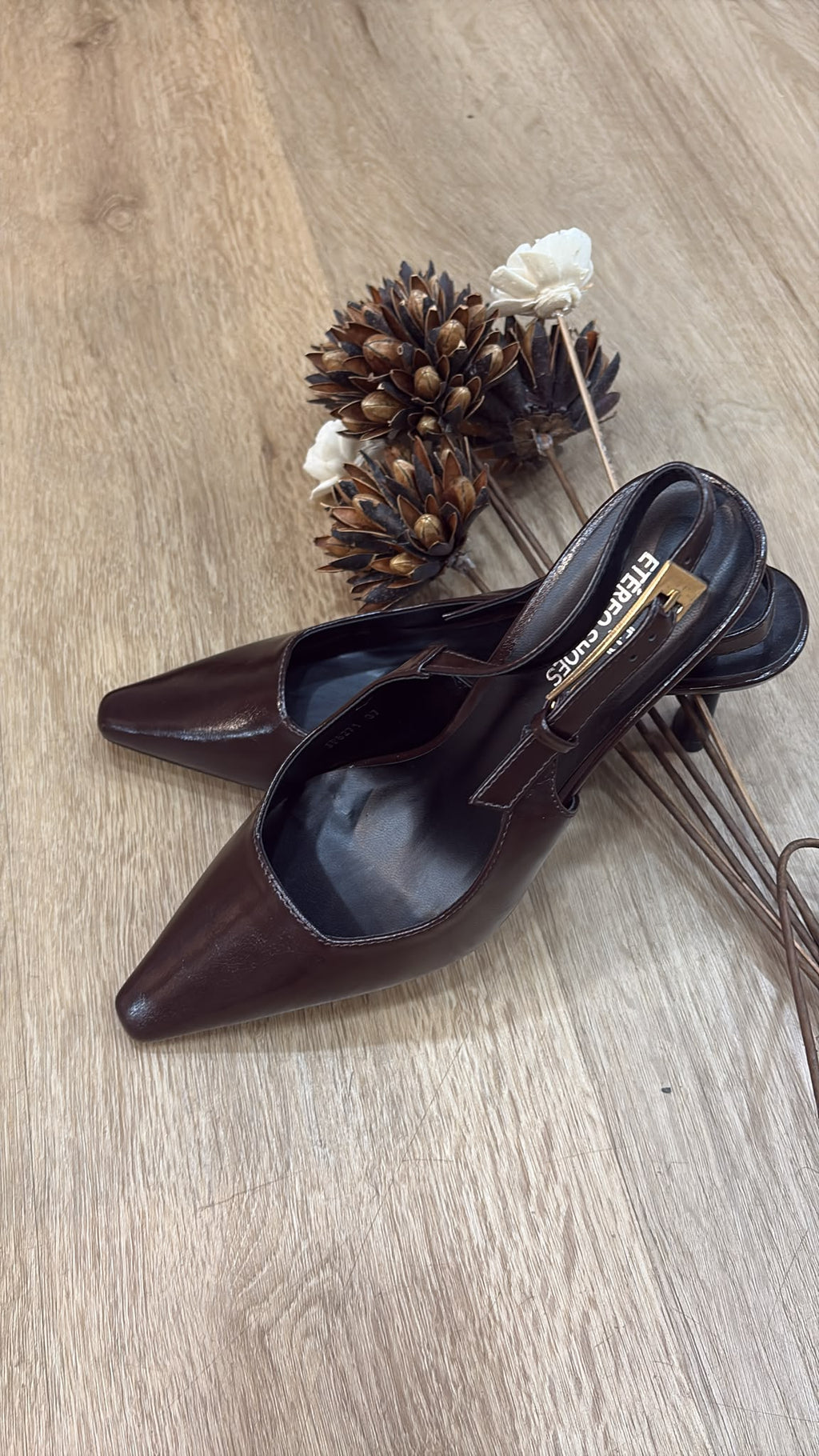 ZAPATO DESTALONADO TRUFA