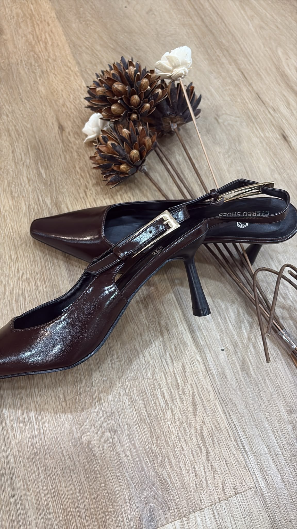 ZAPATO DESTALONADO TRUFA