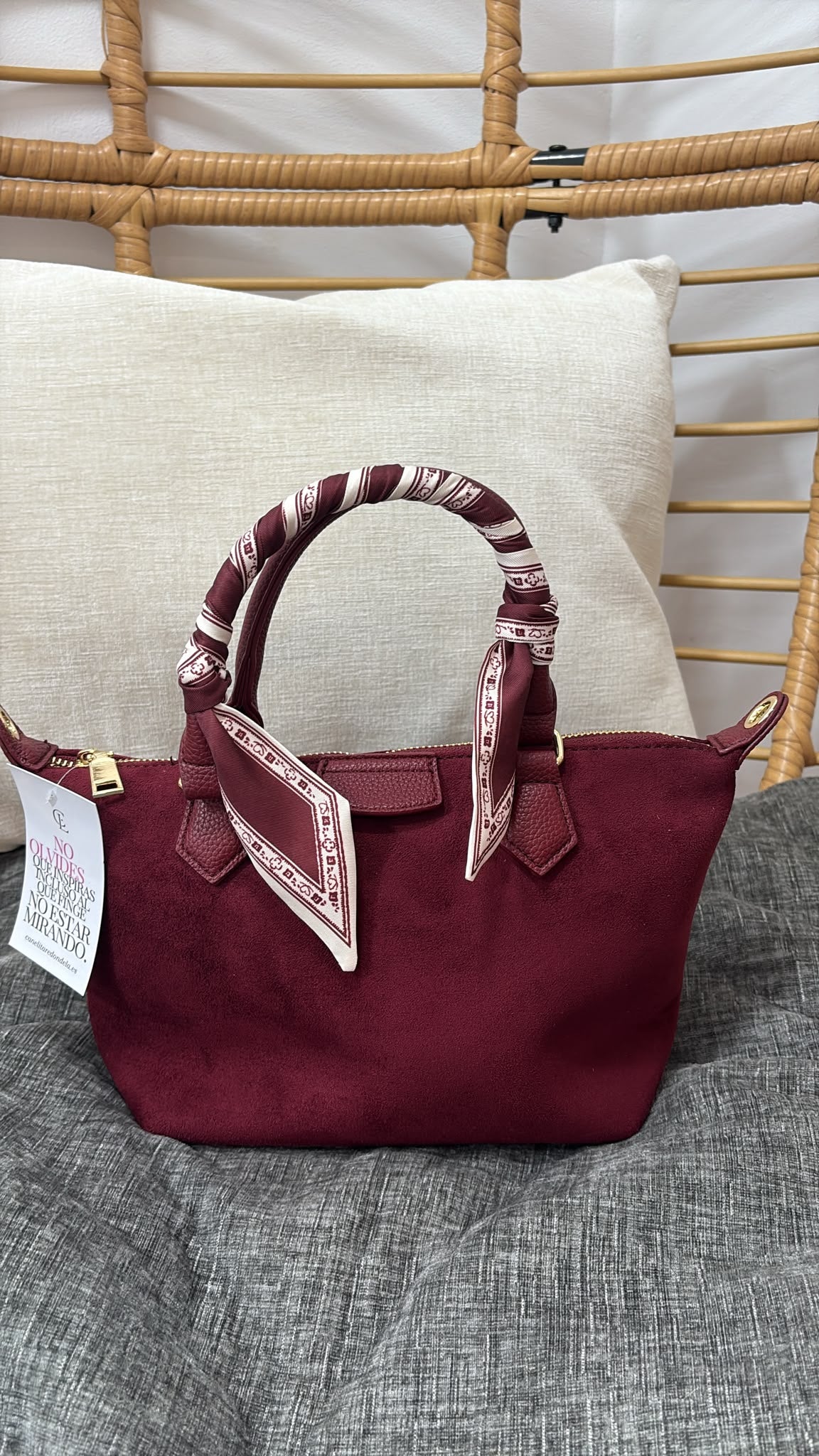 BOLSO ANTELINA PAÑUELO 01