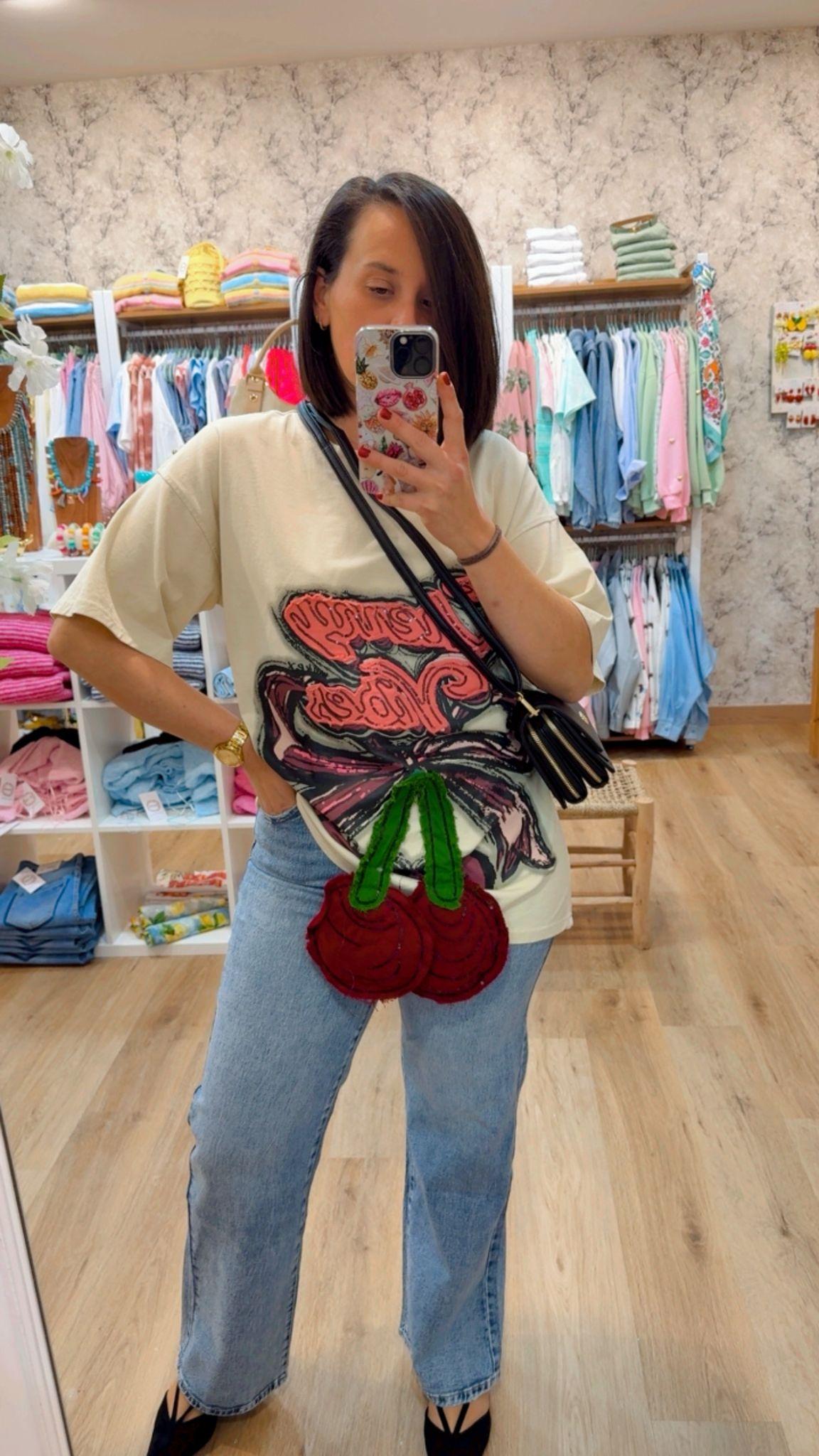 CAMISETA CHERRY VIBES