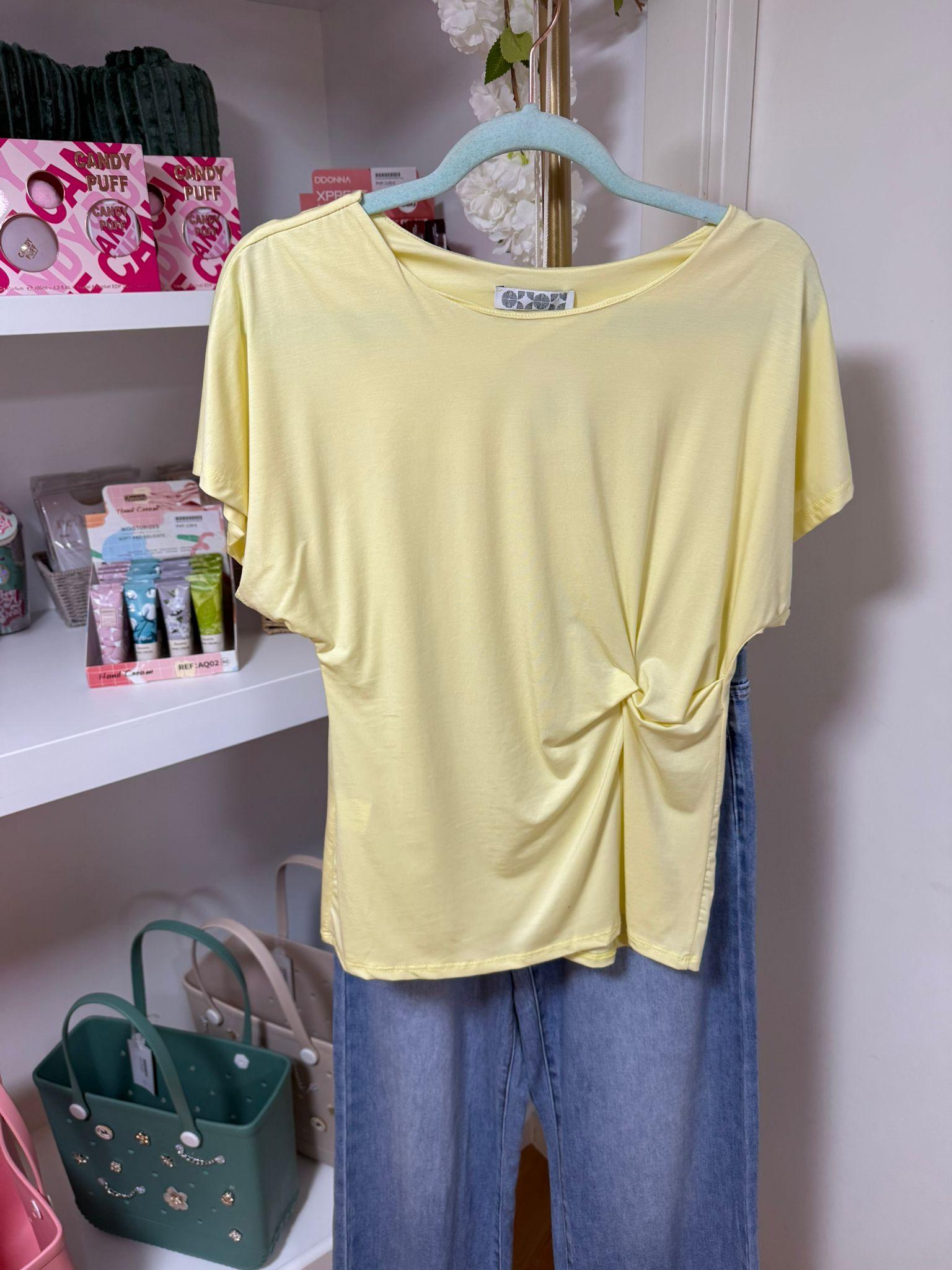 CAMISETA NUDO KASYA