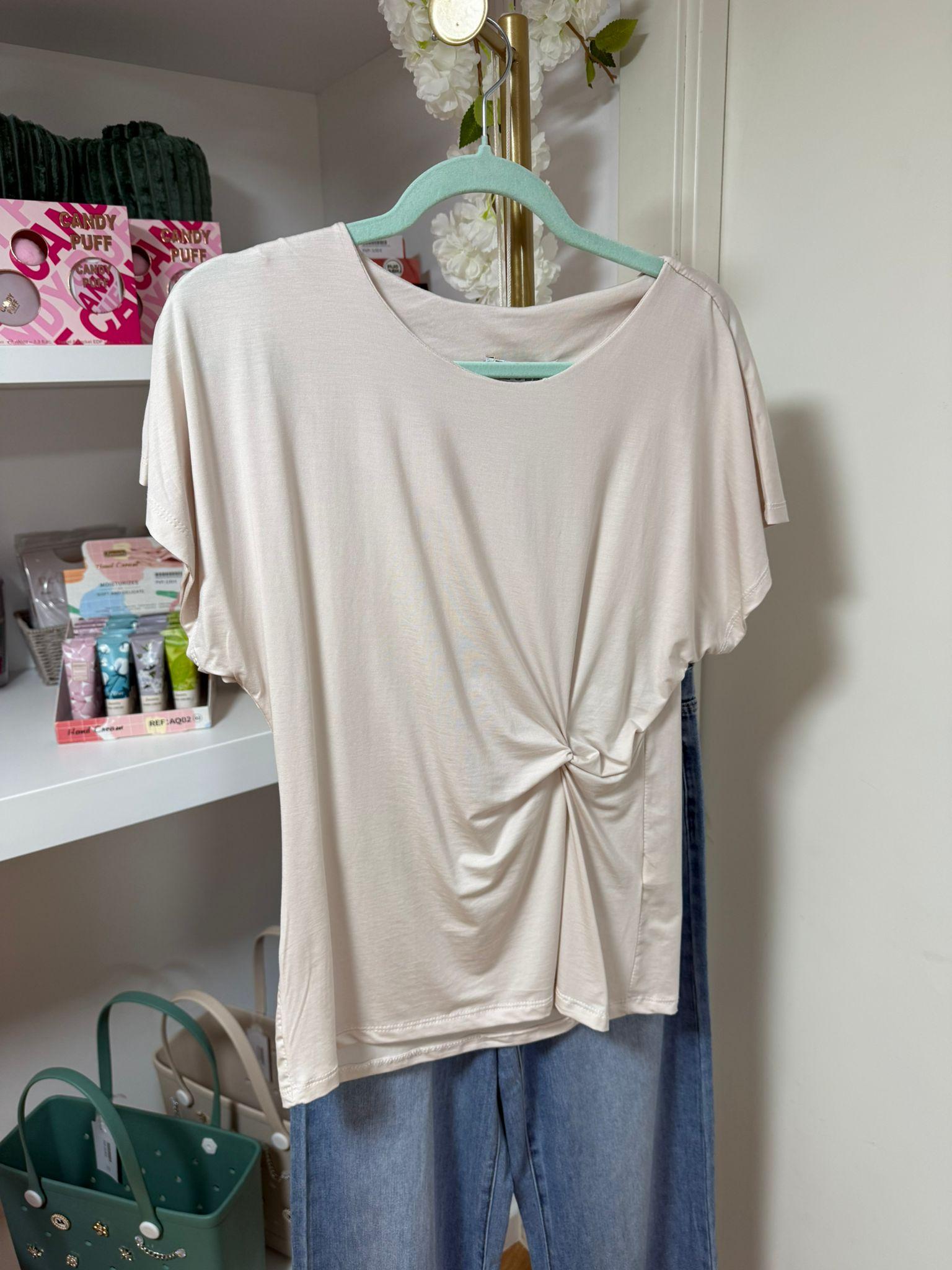 CAMISETA NUDO KASYA