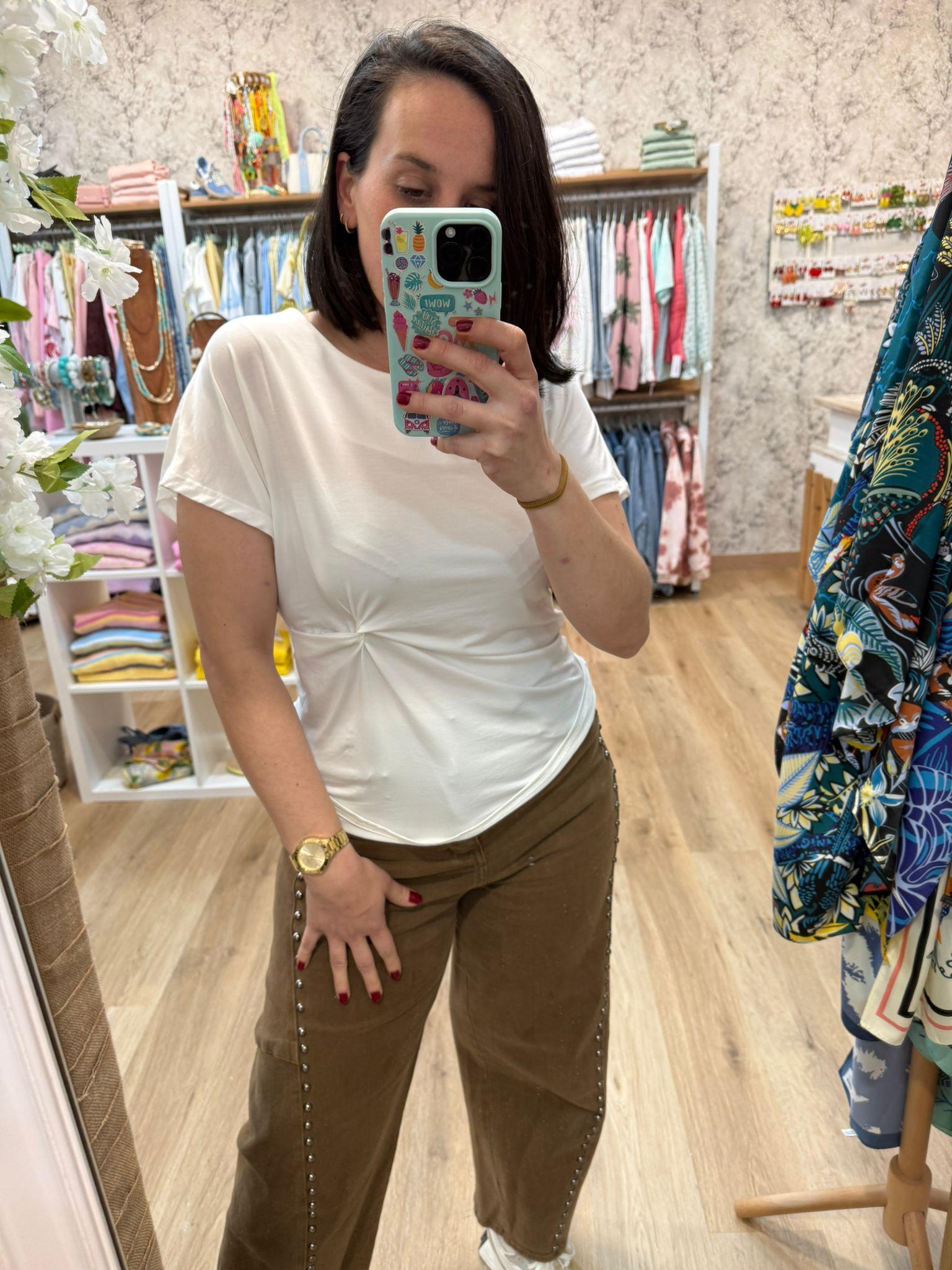 CAMISETA NUDO KASYA